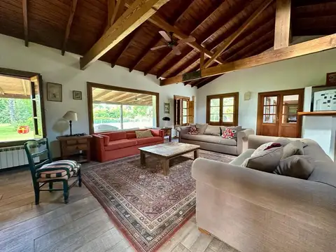 Quinta en Venta en Loma Verde, USD 370.000