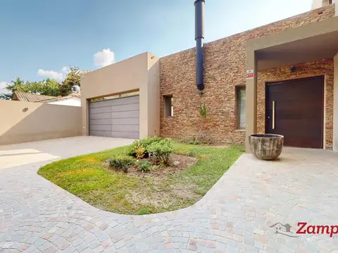 Isabel de Barnes  al 3700