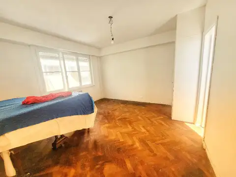 CASEROS AV. 2900, Piso 7