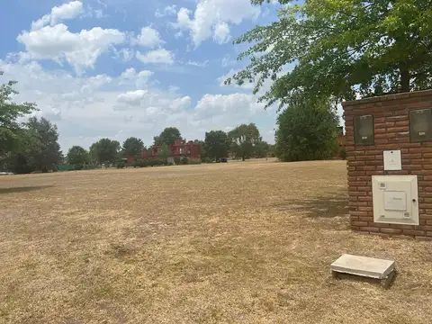 Terreno en Venta 40  mts Fondo