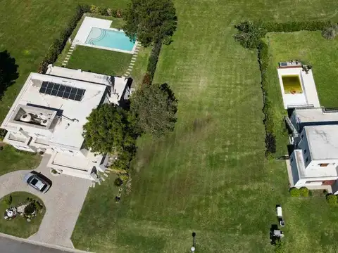 Terreno en Venta en Terralagos, USD 230.000