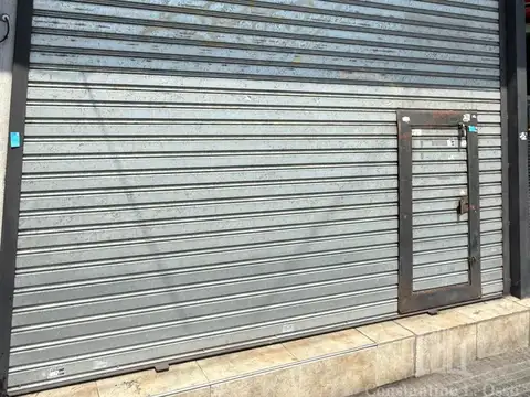 Local en Alquiler en Piñeyro, $ 900.000