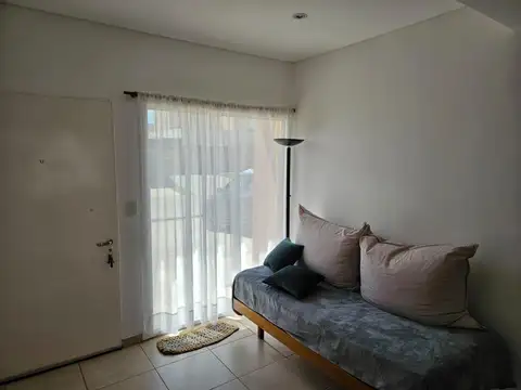 Alquiler Temporal DICIEMBRE, ENERO Y FEBRERO 2026 en Casas de Santa Maria. Villanueva