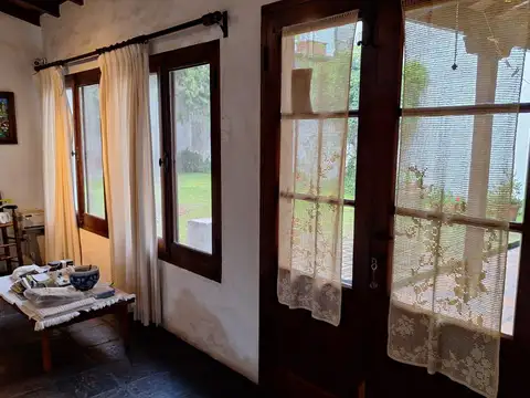 Casa en Alquiler de 4 dormitorios