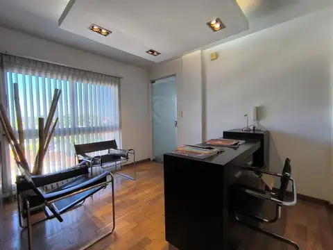 Oficina en Venta 16 años