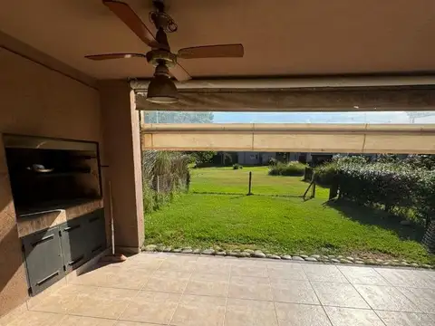 Casa en Venta en El Nacional Club De Campo, USD 125.000
