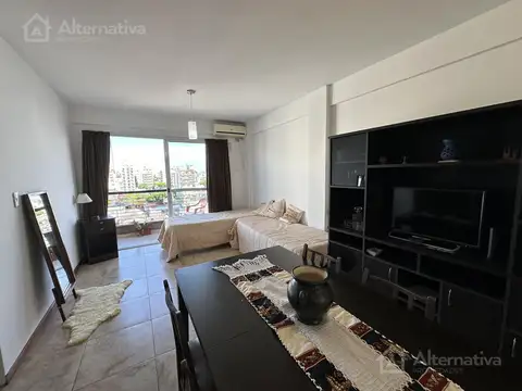 Carlos Antonio Lopez  al 2700 entre Terrada y Condarco