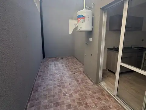 Depto Tipo Casa 3 ambientes con 1 baño