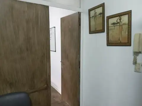 Oficina en Alquiler en Monserrat, $ 200.000