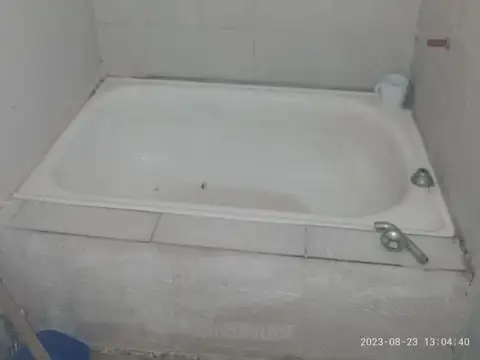 Vendo casa 2/3 dormitorios Zona Norte. B° 162 viviendas