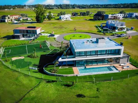 Casa en Alquiler Temporal A Estrenar