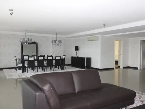 Departamento en Venta de 5 ambientes