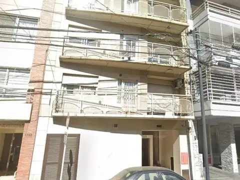 1 amb grande con Balcón, muy luminoso. Apto Credito