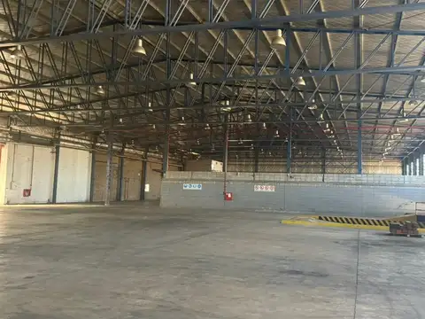 Galpon en Alquiler en Fatima Estacion Empalme, USD 33.000