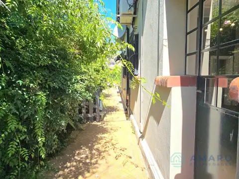 Casa en Venta con 1 cochera