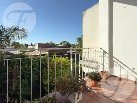 Venta de Departamento de 3 ambientes con Cochera en zona céntrica de San Pedro - Alta rentabilidad