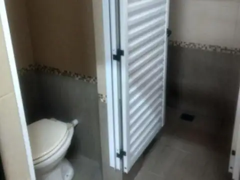 Local en Venta en Moron Sur, USD 64.000