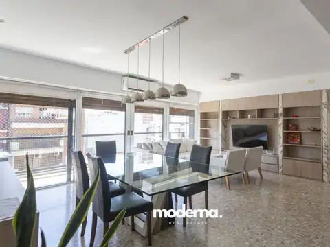 Piso de categoría 4 ambientes reciclado – Caballito Norte, piso alto y muy luminoso