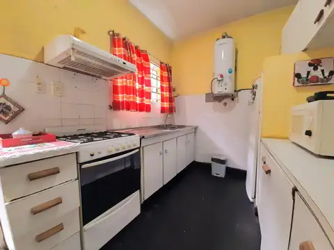 Casa en Venta en Lisandro De La Torre, USD 123.000