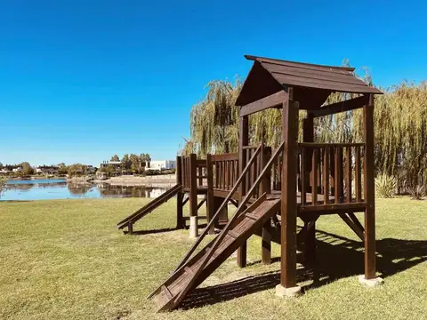 Terreno en Venta de 717,0 m2