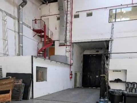 Galpon en Venta 17  mts Frente