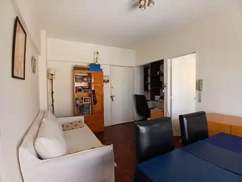 Av Independencia 2100, Piso 11