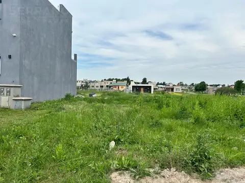 Venta. Lote en cul de sac. proyecto aprobado. Lomadas de Capilla. Exaltacion de la Cruz