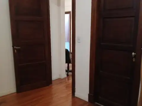 Lavalle 700 , Piso 6