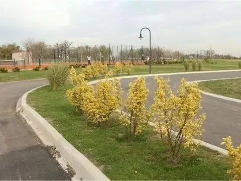 Terreno en Venta en Country Santa Rita, USD 60.000