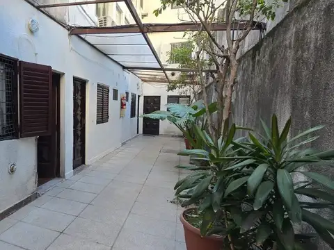 Depto Tipo Casa en Venta de 1 dormitorio