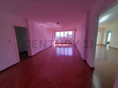 Departamento en Venta 1985 años