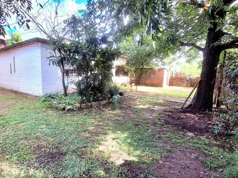 CASA 3 AMB VENTA TORTUGUITAS SOBRE DOS TERRENOS