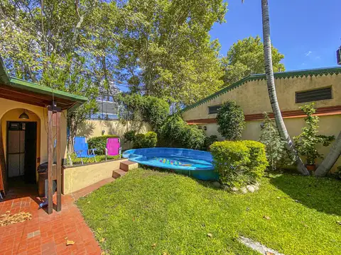 Casa 6 ambientes con 3 baños