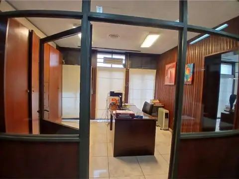 gran oficina frente al shopping abasto apto credito bancario