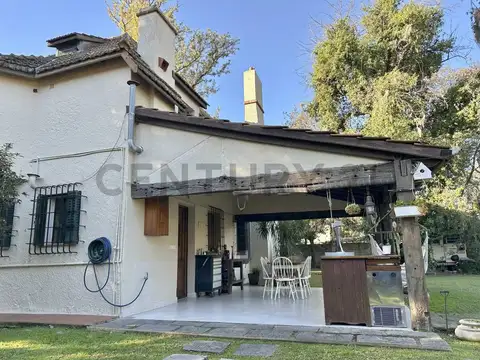 Se vende El Chalet Rafael Candia en la exclusiva zona de La Florida