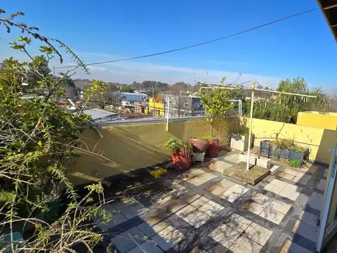 Casa 7 ambientes con 7 baños