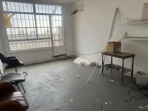 Oficina en Venta 50 años