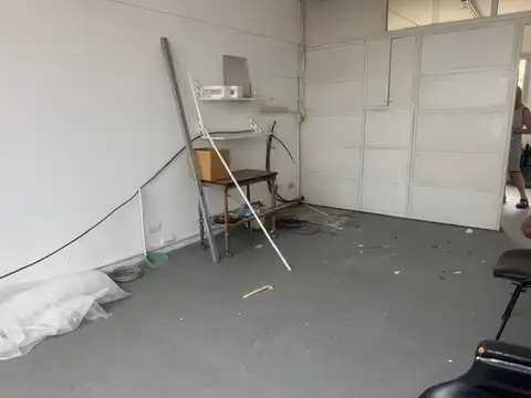 Oficina en Venta 50 años