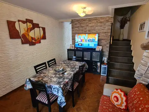 VENTA DUPLEX 3 AMB PATIO PARRILLA MORON