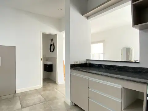 Depto Tipo Casa en Venta con 1 cocheras