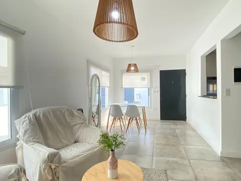 Depto Tipo Casa en Venta de 2 dormitorios