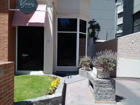 Venta local comercial en Ramos Mejía.  IDEAL INVERSOR