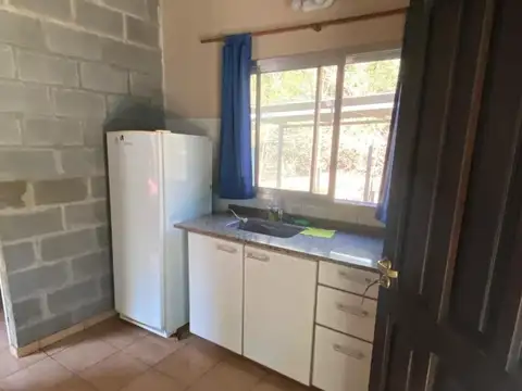 De Los Arrayanes e/ Av. Costanera y Los Castaños