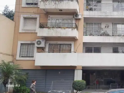 Adrogué Venta dpto 2 ambientes en Cerreti al 800