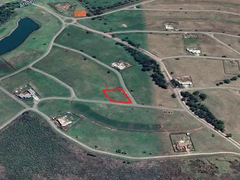 Lote terreno 210 en venta. Barrio Santa Inés. Comarcas de Luján.