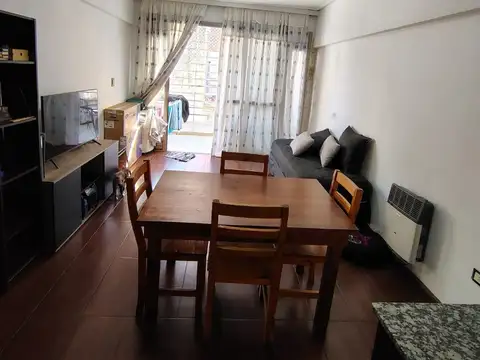 Suipacha 1300, Piso 1