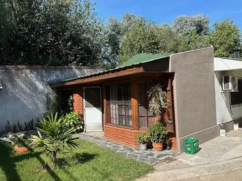 Casa 3 ambientes con 2 baños