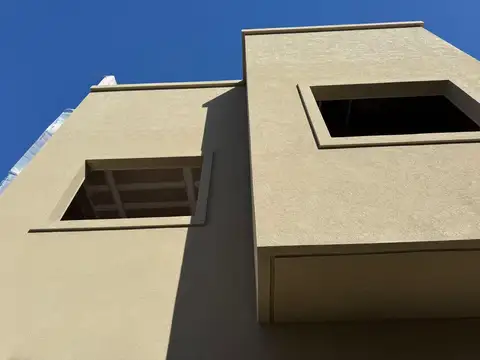 Depto Tipo Casa en Venta 1 año