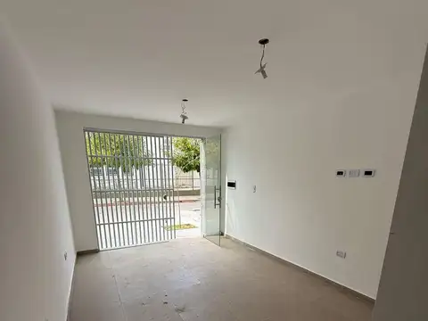 Local en venta Guemes. Oportunidad