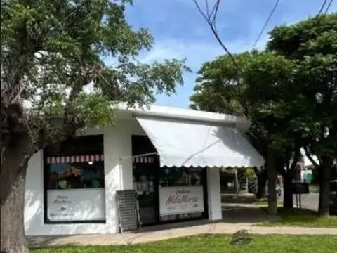 Belgrano esquina Ameghino